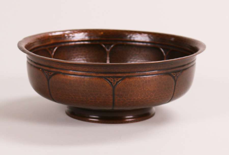 Roycroft Hammered Copper Fruit Bowl California Historical Design