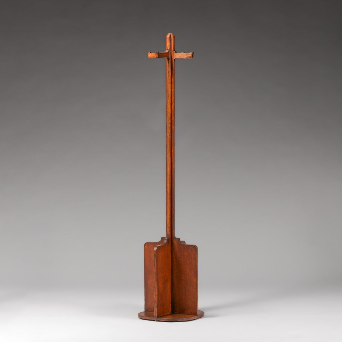 Grand Rapids Oak Coatrack c1910