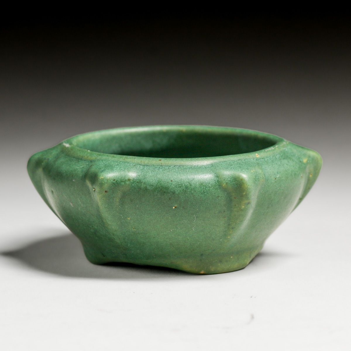 Roseville Matte Green Buttress Bowl c1910