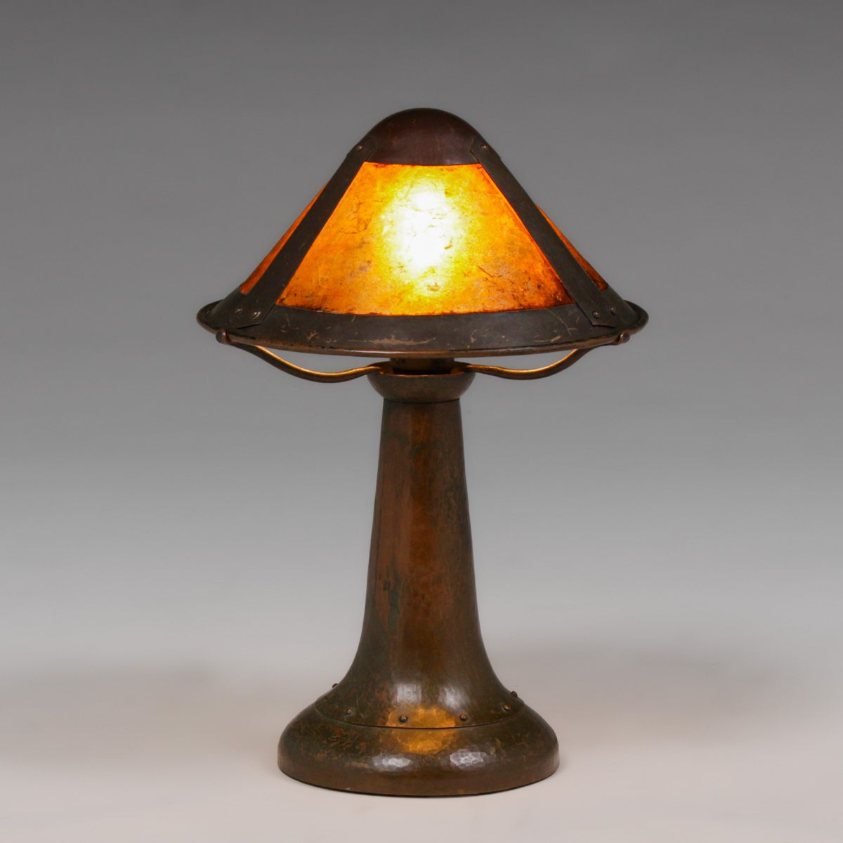 Early Dirk van Erp Hammered Copper & Mica Rivet Base Lamp c1909