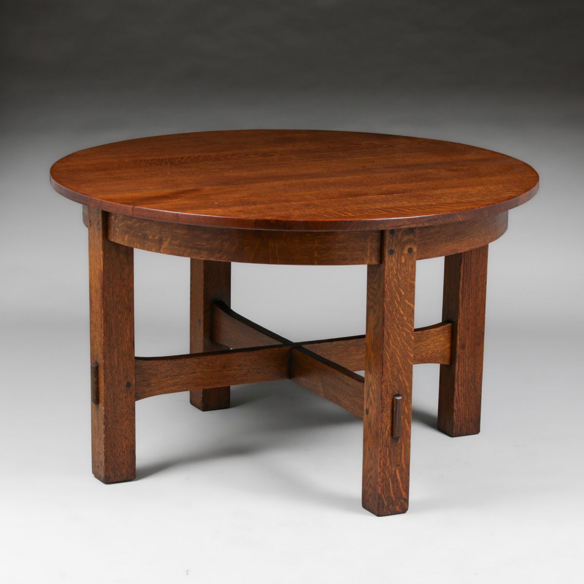 Gustav Stickley #446 Round Oak Library Table c1905