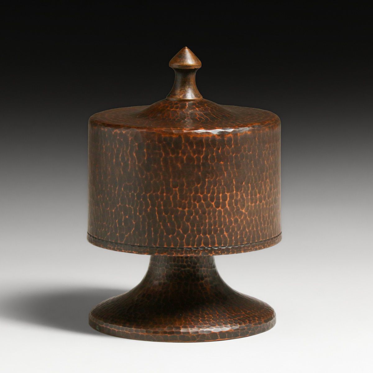 Roycroft Hammered Copper Poker Chip Holder c1920s