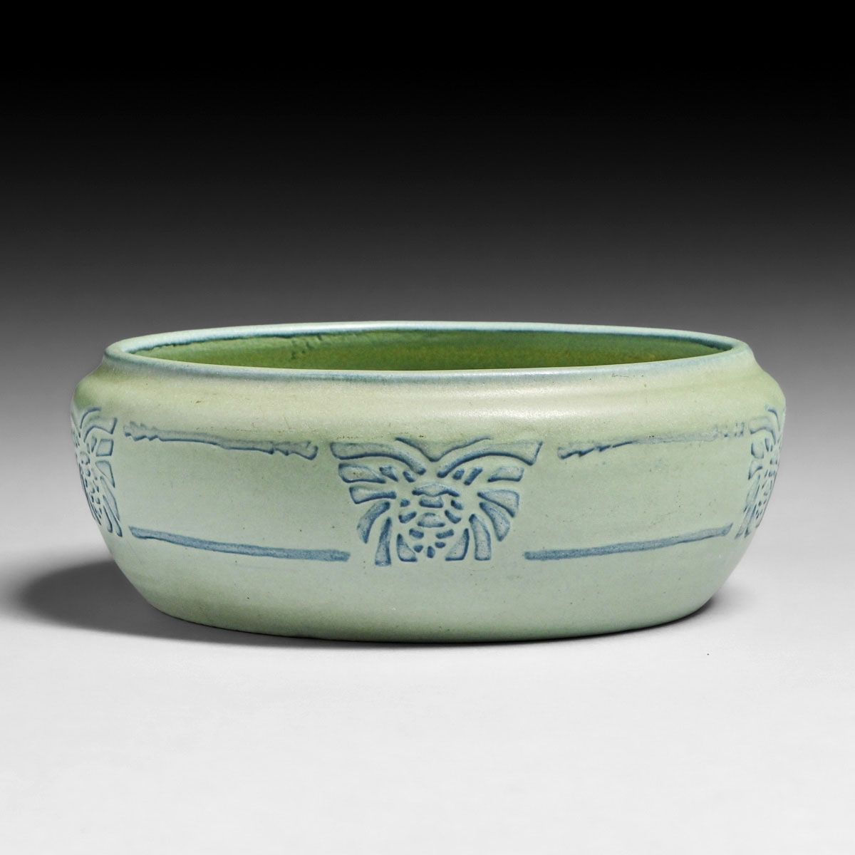 North Dakota School of Mines Pinecone Decorated Bowl