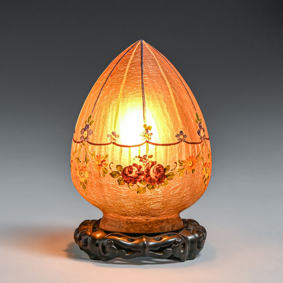 Handel $7094 Obverse Painted Egg-Shaped Lamp c1910