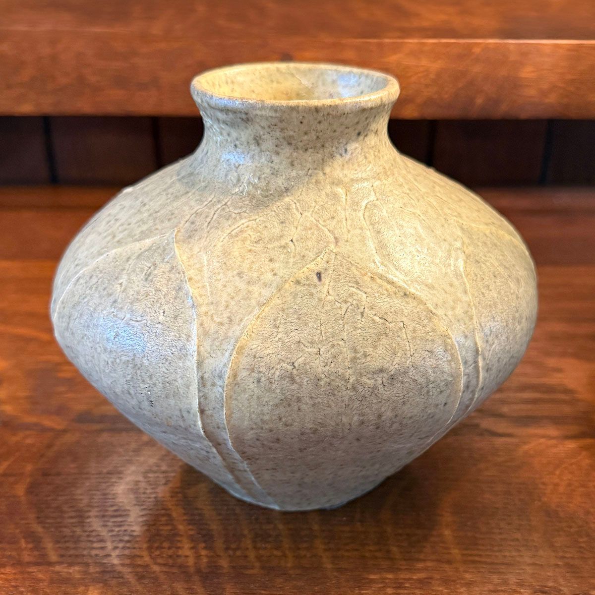 Grueby Pottery Matte Oatmeal Vase c1905