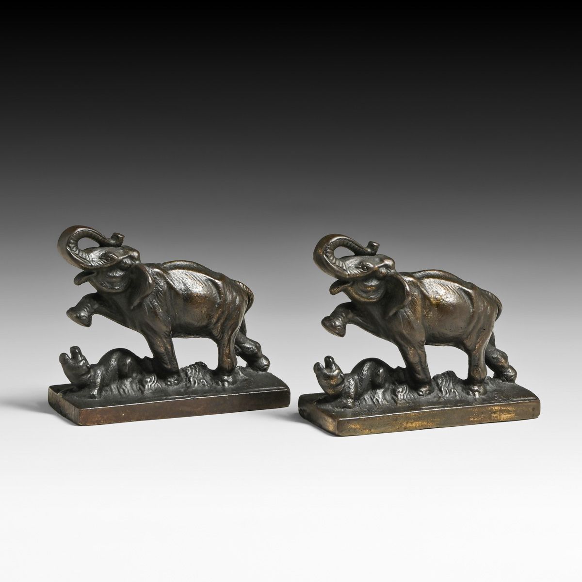 Hubley - Lancaster, PA Cast Iron Elephant Bookends c1920s