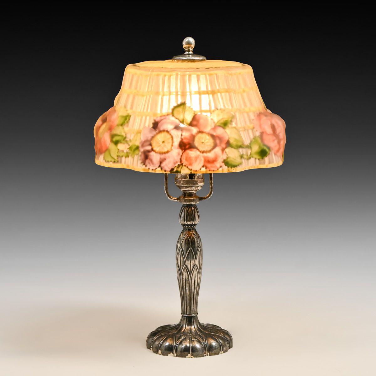 Pairpoint Puffy Art Glass Boudoir Lamp c1910