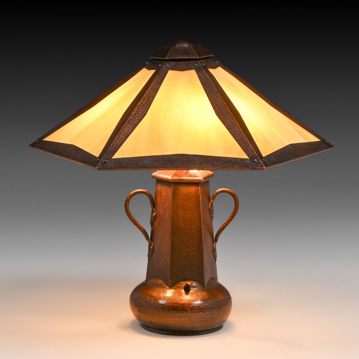 Limbert Hammered Copper & Slag Glass Lamp c1910