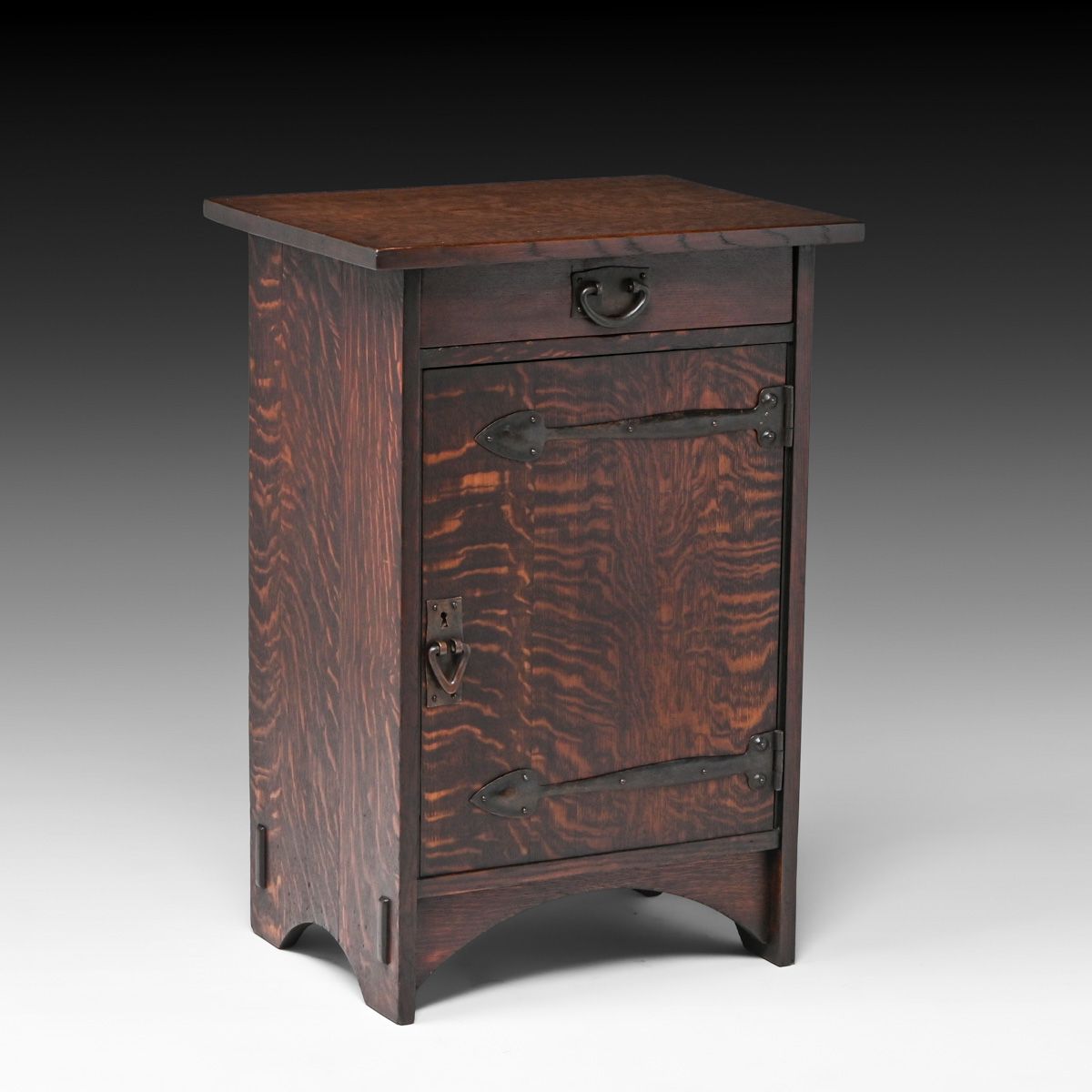 Gustav Stickley #78 Strap-Hinge One-Door Cabinet c1904