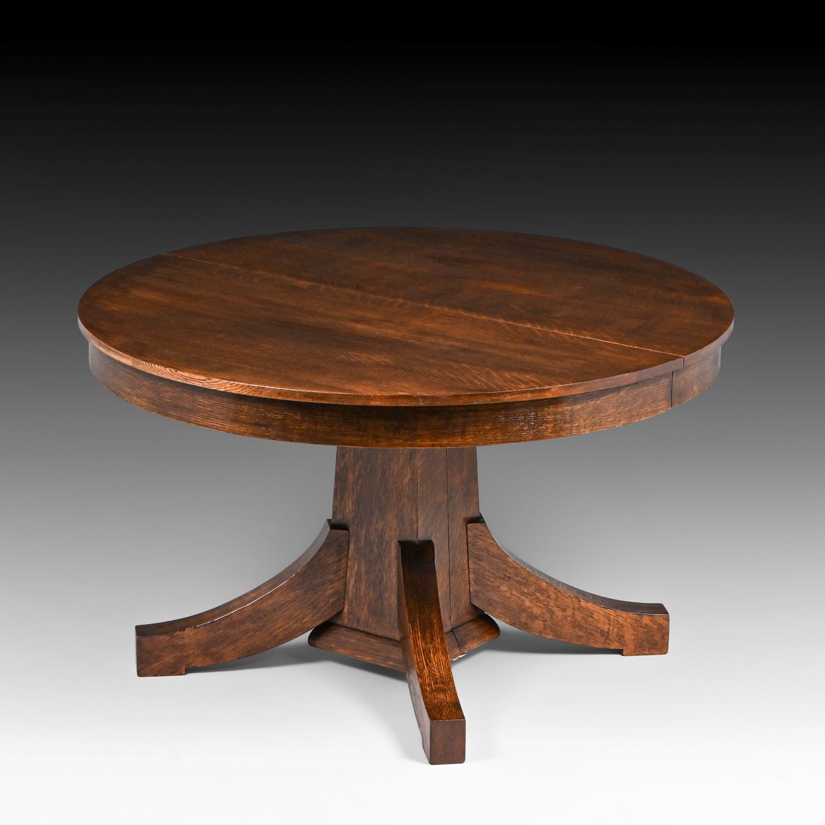 Grand Rapids 48"d Oak Dining Table c1910