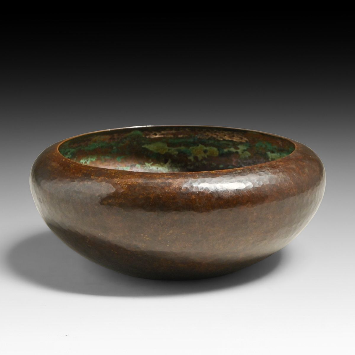 Falick Novick - Chicago Hammered Copper Bowl c1910