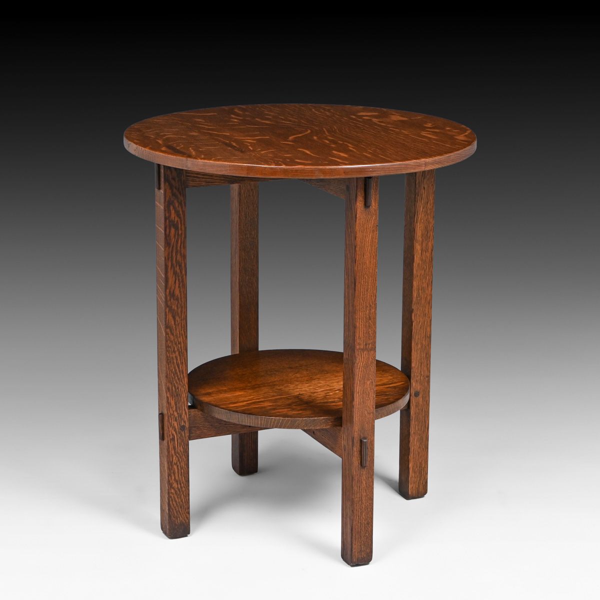 Charles Stickley 24"d Oak Lamp Table c1910