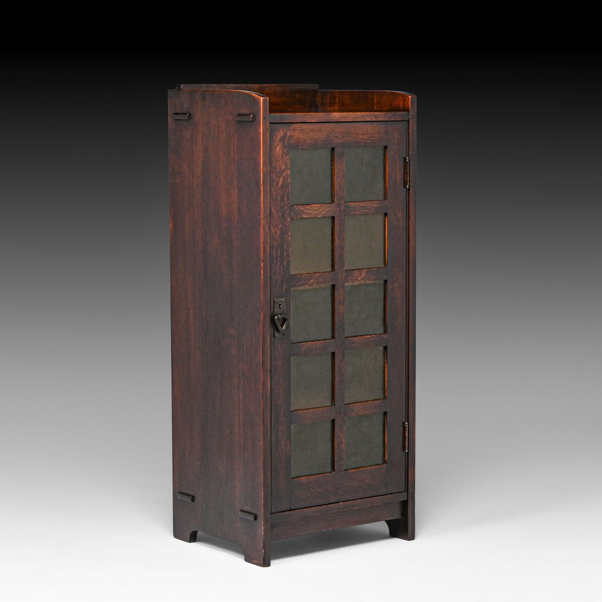 Gustav Stickley One-Door Amber Glass Music Cabinet c1912-1915