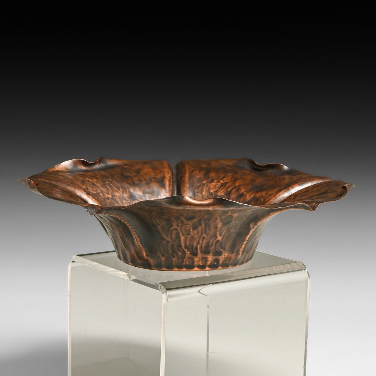 Craftsman Studios #889 Hammered Copper Flared Bowl c1930s
