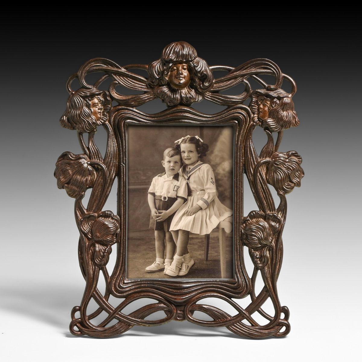 French Art Nouveau Bronze Patinated Picture Frame c1905