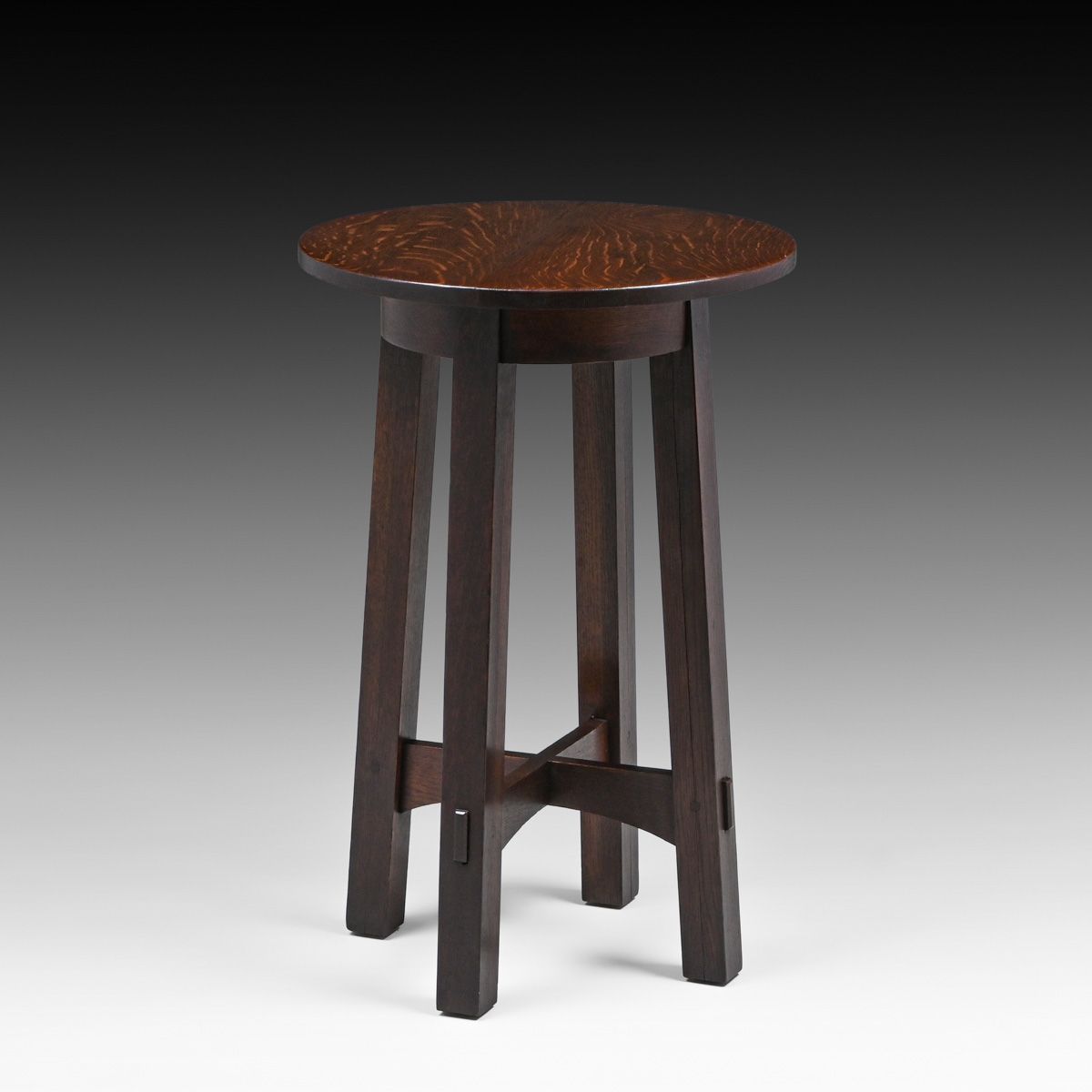 Lifetime Furniture Co #917 Oak Drink Stand c1910