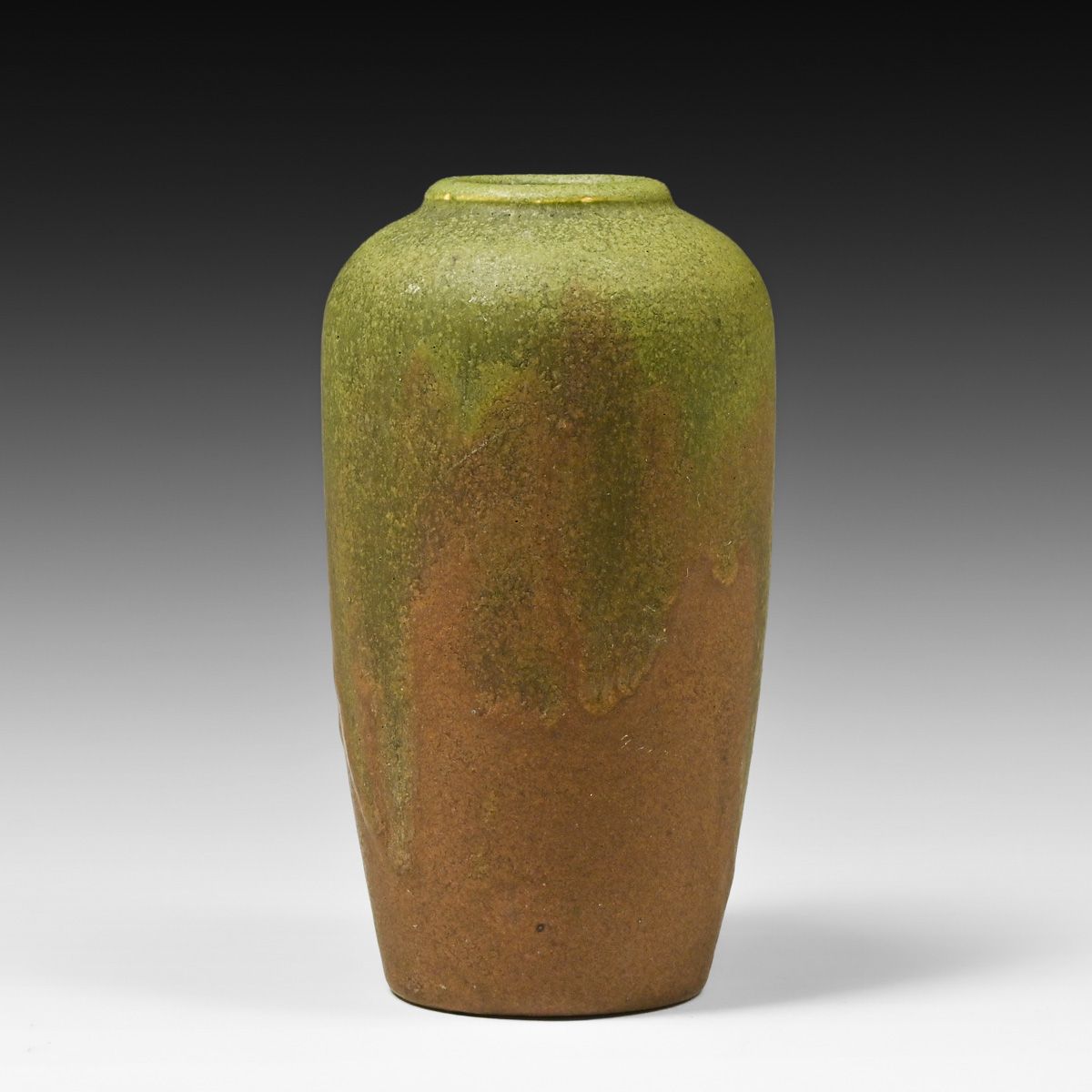 Minneapolis Handicraft Guild Matte Green Drip Vase 1904-1918