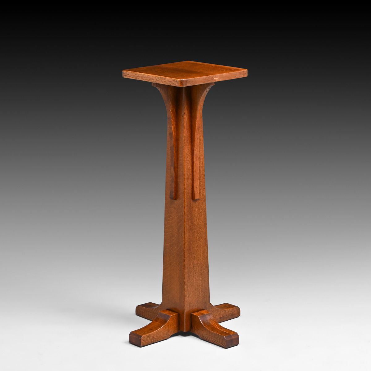 L&JG Stickley Square Oak Pedestal c1910