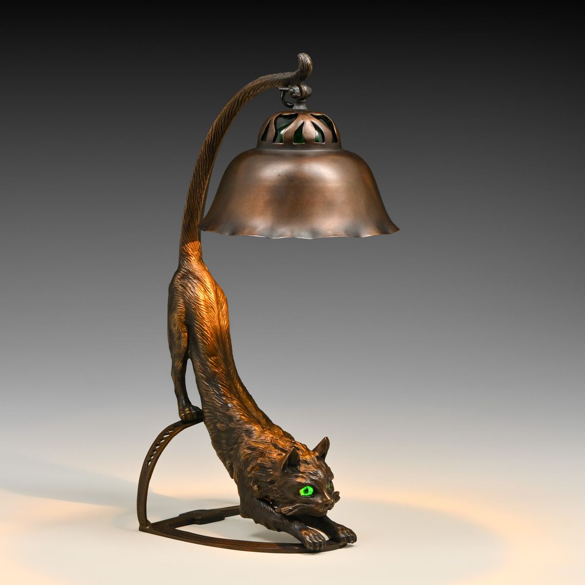 Hermann Eichberg Art Nouveau Bronze Cat Lamp c1900s