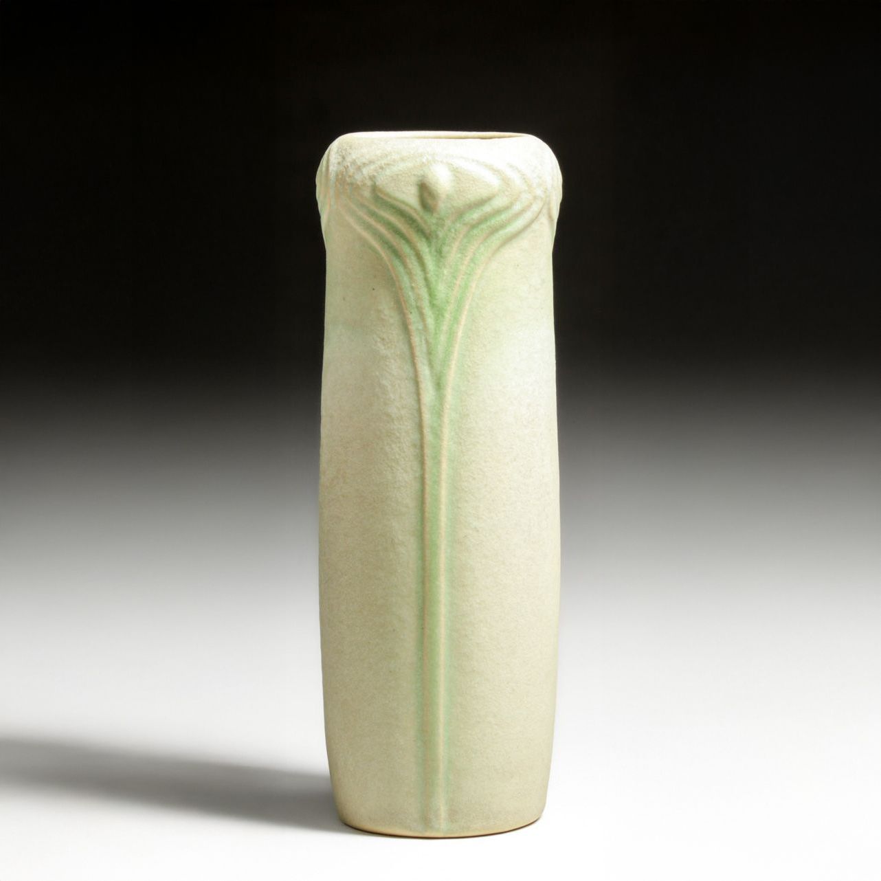 Early Van Briggle #62 Peacock Feather Vase 1903