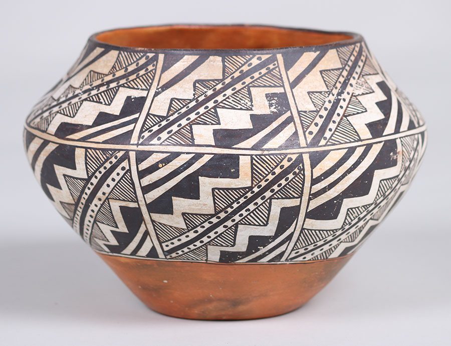 Acome Pueblo Olla Stair-Step Vase c1920s | California Historical Design