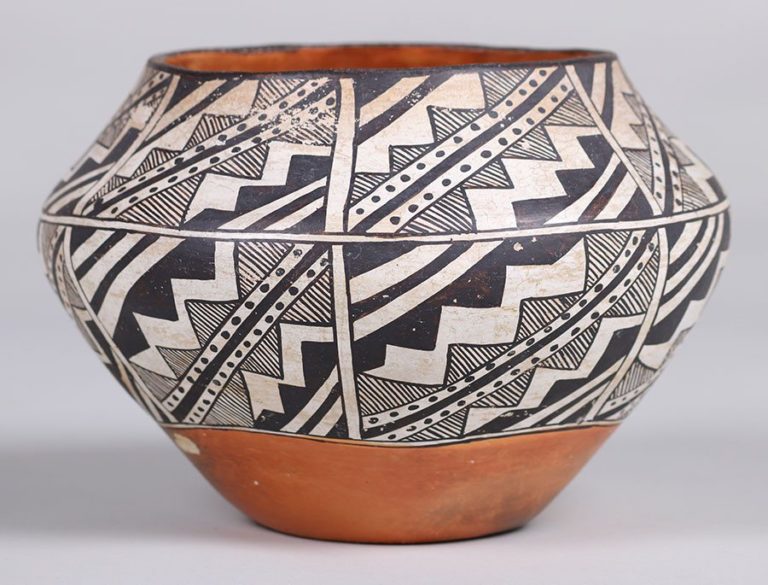 Acome Pueblo Olla Stair-Step Vase c1920s | California Historical Design